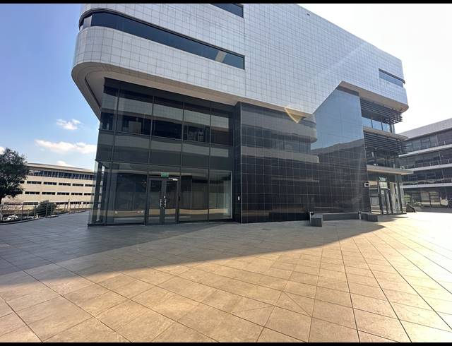 188.40M² OFFICE TO LET IN DORINGKLOOF